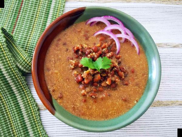 Perum Payaru Theeyal Recipe (Kerala Style Black Eyed Bean Curry)